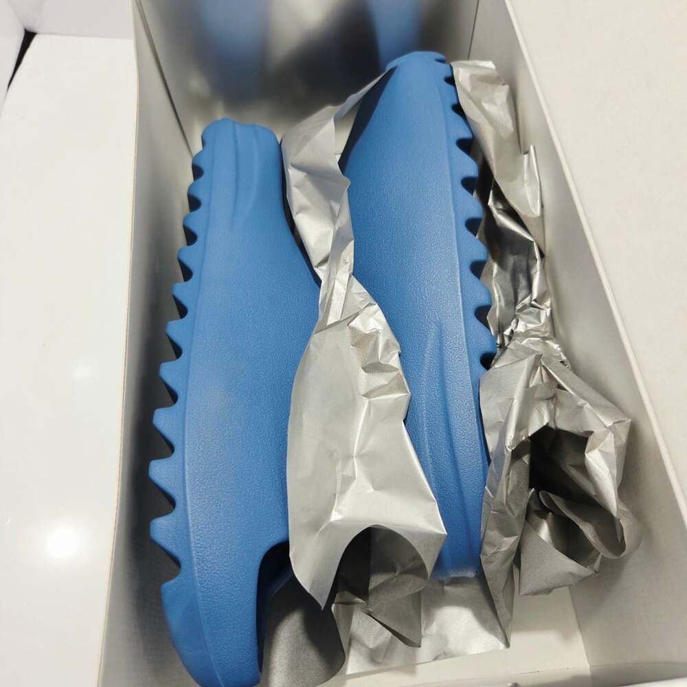 Yeezy Slides Blue
